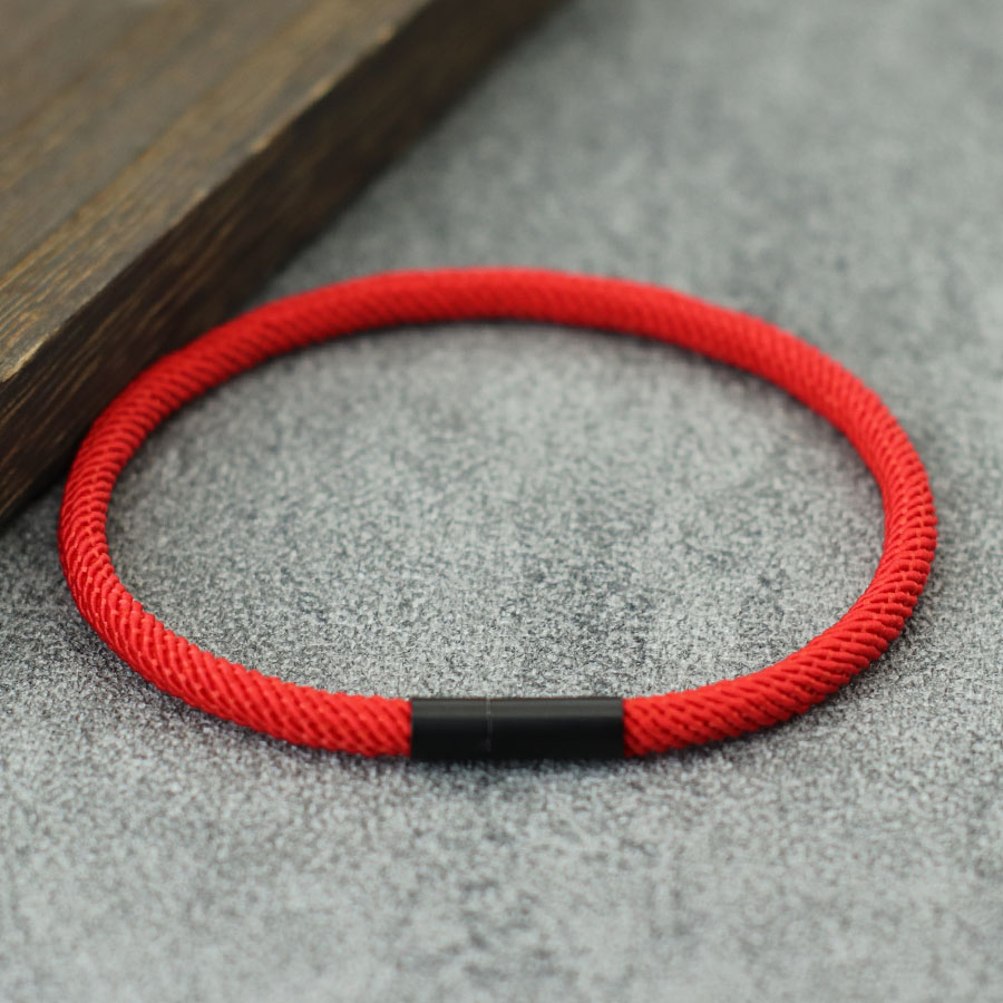 Model Kit Quick - Minimalistische Luck Rode Touw Armband Mannen
