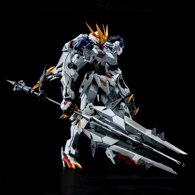 【IN VOORRAAD】LUNAVOR MG 1/100  - Model Kit Pg recensie en prijs
